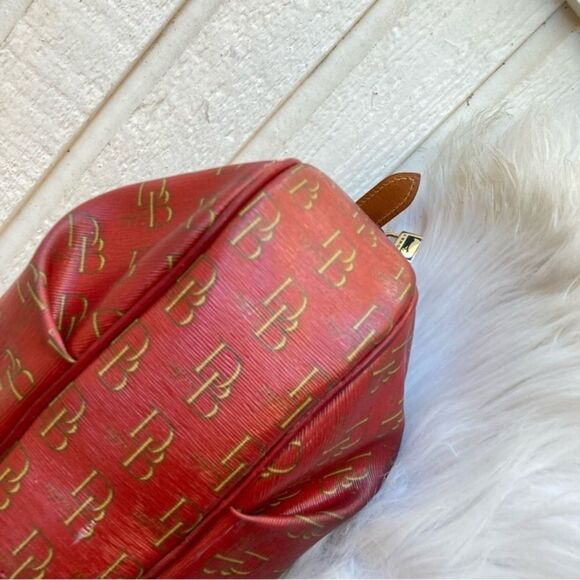 DOONEY & BOURKE Limited Edition 1975 Hobo Red Shoulder Bag Signature - Picture 7 of 11